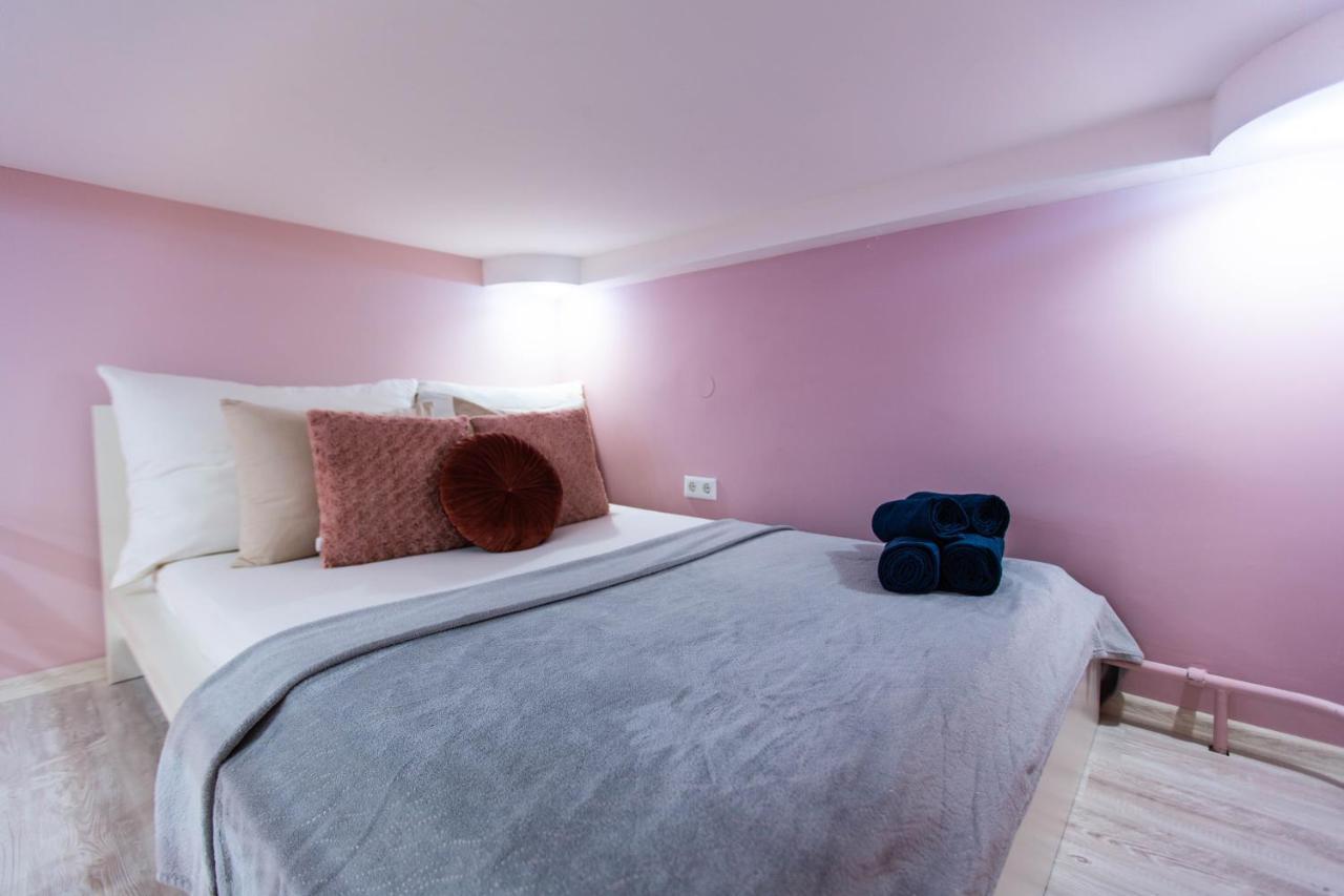 Harmony Residency - 4 Bedrooms บูดาเปสต์ ภายนอก รูปภาพ